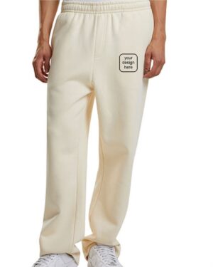 Sweatpants mit individuellem Tierportrait als Stickmotiv