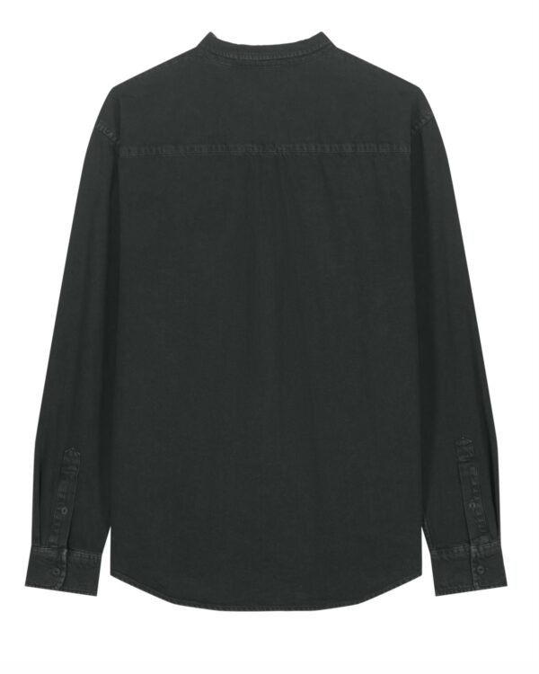 Organic Relaxed Button-Up Shirt bestickt mit individuellem Tierportrait in G. Dyed Black Rock Design